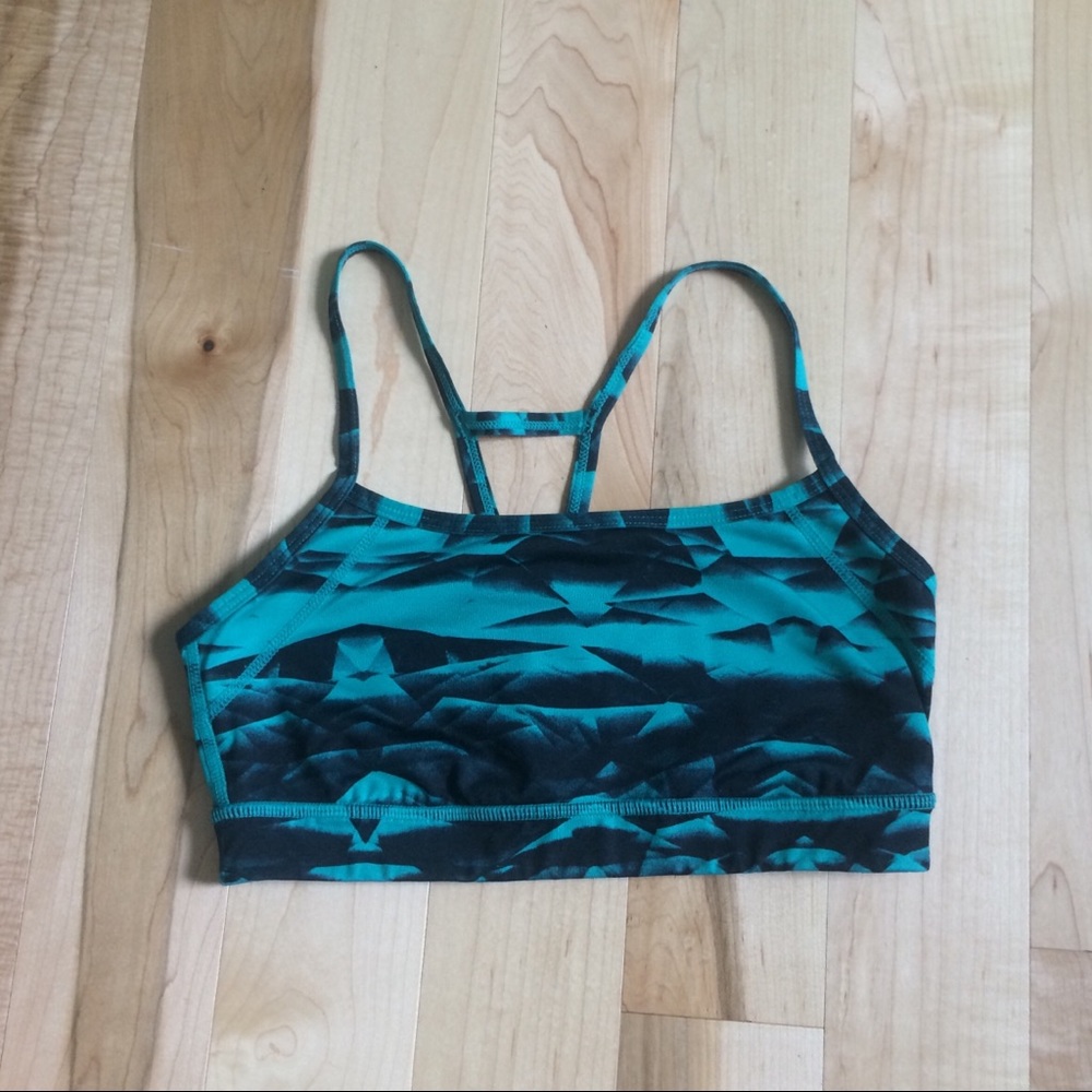 Sports bra